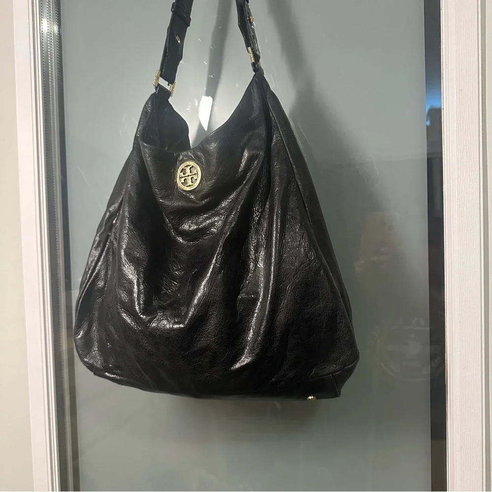 TORY BURCH Dena Black Glazed Distressed Leather Hobo Shoulder Bag
